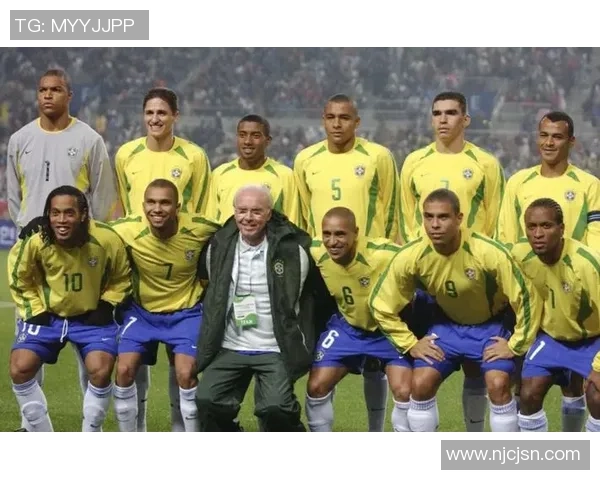 足球明星人物的传奇故事与成就分享，激励年轻球员追逐梦想